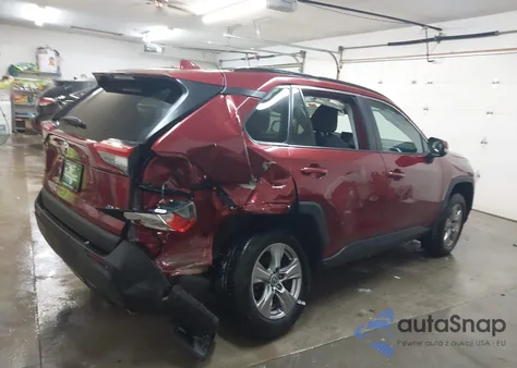 2022 Toyota Rav4 Xle z USA, uszkodzony, nr VIN 2T3P1RFVXNW306984